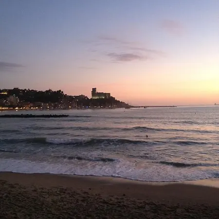 La Terrazza Al Tramonto Citra דירה
